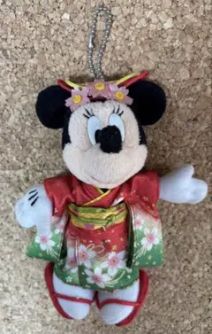 ディズニー ミニー 着物 お正月 ぬいぐるみ バッジ 2010