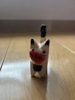 猫の置物 木製
