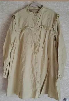 GU ライトグリーン フリル長袖シャツ