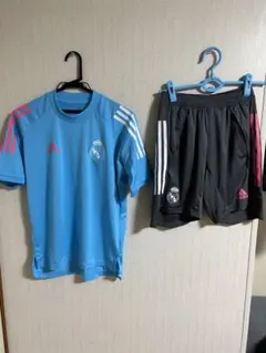 REAL MADRID トレーニングウェア、パンツ　各Sサイズ