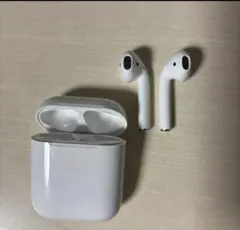 新品未開封⭐︎Apple AirPods （第1世代）MMEF2J/A Apple AirPods (第1世代) MMEF2J/A - メルカリ