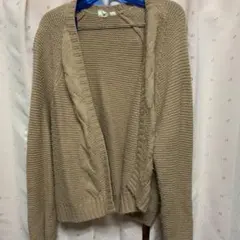 ニットカーディガン　ベージュ　キャメル