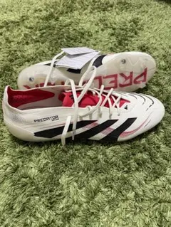 アディダス プレデターパルス サッカースパイク 当時物 付属品 - メルカリ