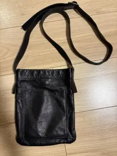 レザー サコッシュ