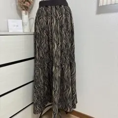 INED CLAROゼブラ柄ロングフレアスカーMITSUKOSHI ISETAN