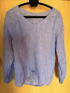 リネン　スキッパーシャツ　Vネック 七分袖シャツ