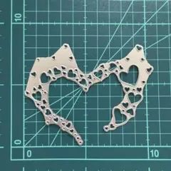 Item thumbnail for item 8ebed178-ff2e-4f46-a2fa-a2d02b0e734a