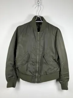 14B【美品】ユニクロ MA-1 カーキ L 短丈 ブルゾン