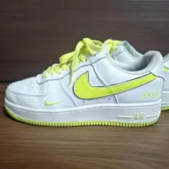 ナイキ エア フォース1 07 フレッシュ アップル グリーン ホワイトシルバー