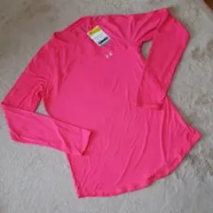 アンダーアーマー　　　　　　　　　　　　　　　　　レディース　ランニング　シャツ