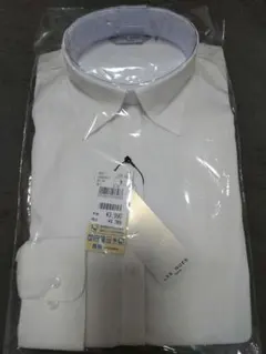 9号 AOKI LES MUES 長袖シャツ　スキッパーシャツのサムネイル