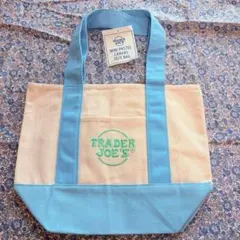 Trader Joe's トレダージョーズ エコバッグトートバック　パステル水色のサムネイル