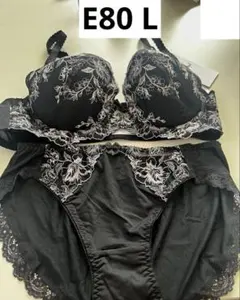 26125p トリンプ ブラジャー ショーツ セット e80 - メルカリ