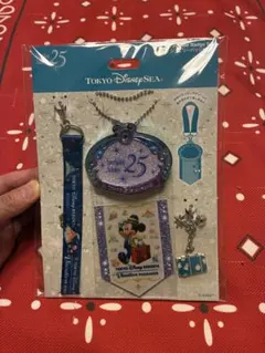 新品！ディズニーシー 25周年 バケーションパッケージ バケパ ジュビリーバッジのサムネイル