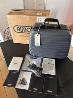 RIMOWA リモワ ステルス ビューティーケース 新品未商品 廃盤品のRIMOWA！リモワのビューティーケースを買ってみたのでレビュー