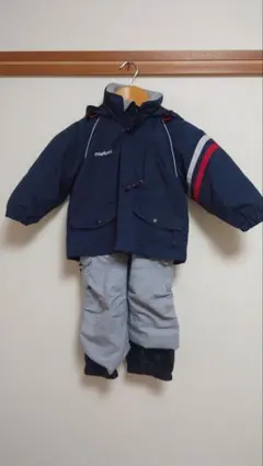 Item thumbnail for item b94ed516-4b9b-47a4-bc1b-28484a0eed9f