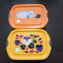 ウサギと花デザインの食品保存容器のサムネイル
