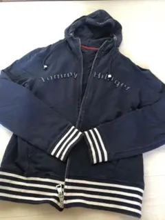 トミーヒルフィガー　パーカー　Mサイズ