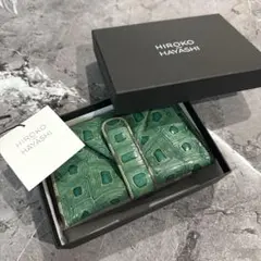 HIROKO HAYASHI 二つ折り財布 グリーンのサムネイル