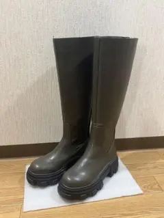 JEANASIS ロングブーツ カーキ バックジップ 厚底のサムネイル