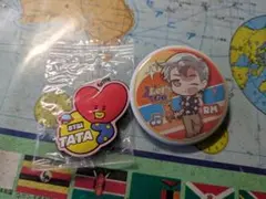 BTS BT21 TATAキーホルダーとRM缶バッジセット