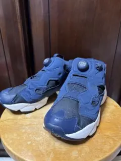 リーボック ポンプフューリーReebok instapumpネイビー紺 23cm