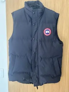 CANADA GOOSE ダウンベスト