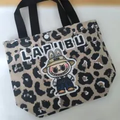 ラブブ ヒョウ柄トートバッグ