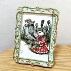 装飾的なフォトフレーム 鳥と花のイラスト