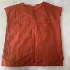 オレンジ ノースリーブトップス Mサイズ　ポケット付き