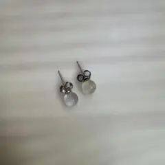 ムーンストーン ピアス(両耳用)