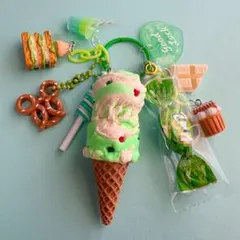 2025年最新】マーブルチョコ キーホルダーの人気アイテム - メルカリ