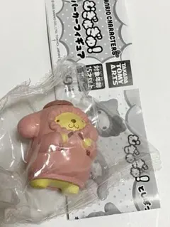 サンリオキャラクターズ　むぎゅぎゅ!パーカーフィギュア　ポムポムプリン