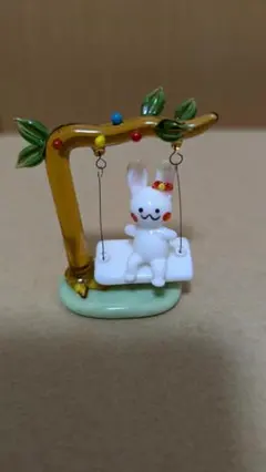 うさぎのブランコ ガラス細工 ミニチュア
