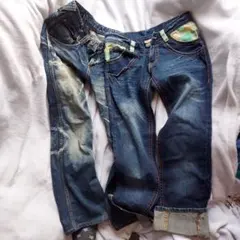 Item thumbnail for item 3f9981f5-2f82-4e41-9dc2-cd52387a8470