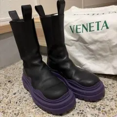 Bottega Veneta サイドゴアブーツ ブラック パープルのサムネイル