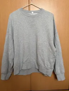 UNIQLO グレー トレーナー Lサイズ