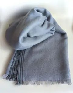 ロロピアーナ カシミヤシルク 大判ストール イタリア製 薄手アイボリー Loro Piana カシミヤシルク 大判ストール イタリア製 薄手アイボリー