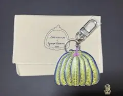 LOUIS VUITTON 草間彌生 パンプキンドット バッグチャーム - メルカリ