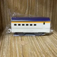 プラレール E8系新幹線つばさ 中間車