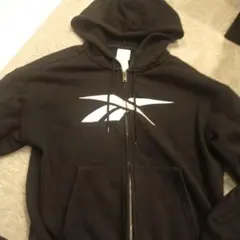 Reebok ブラック フルジップパーカー S