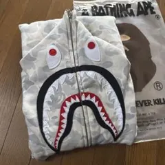 BAPE原宿 シャークパーカーSHARK FULL ZIP HOODIE⭐︎