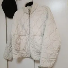 ZARA　アイボリー キルティングジャケット