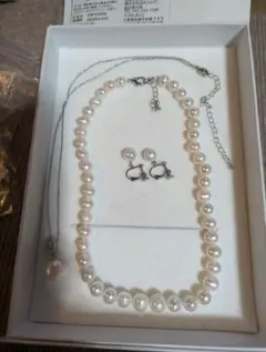 JinkaNezuジンカネヅ　淡水パール ネックレスとイヤリング3点セット