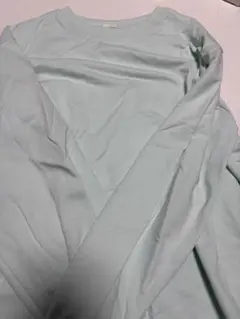 水色 長袖 Tシャツ　GU