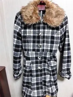 PINKY GIRLS　ピンキーガールズ　チェック柄　ファー　コート