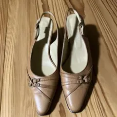 REGAL リーガル バックストラップパンプス 23.5cmベージュ ヒール