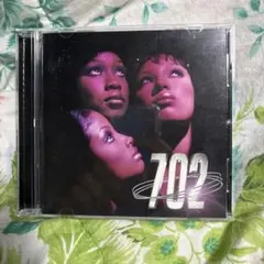 702 CD