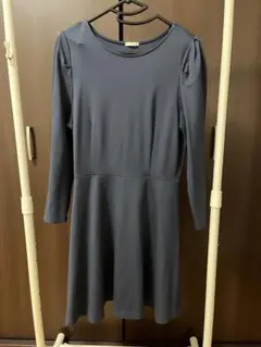 GU ネイビー Aラインワンピース（長袖）