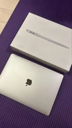 【セール】MacBook Air (M1,2020)シルバー 8GB 256GB